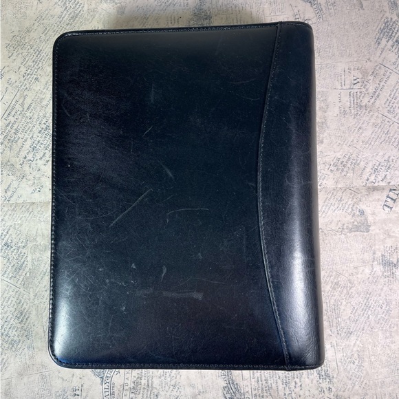 Franklin Covey Black Full Grain Leather Classic Planner - Vintage - Picture 3 of 16